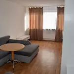 3 Zimmer Apartment In Hannover Muehlenberg